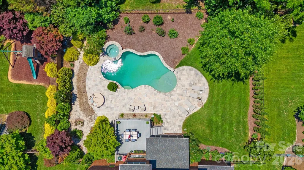 3207 Lakehurst Crossing Matthews NC 28104