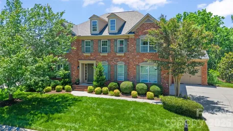 3207 Lakehurst Crossing Matthews NC 28104