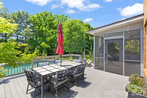 3207 Lakehurst Crossing Matthews NC 28104