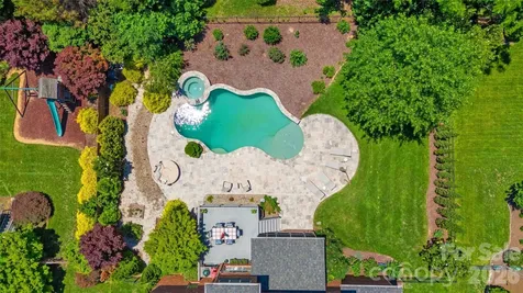 3207 Lakehurst Crossing Matthews NC 28104
