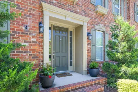 3207 Lakehurst Crossing Matthews NC 28104