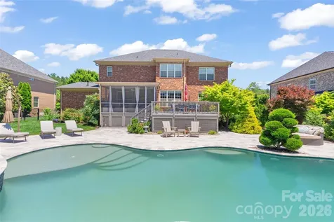 3207 Lakehurst Crossing Matthews NC 28104