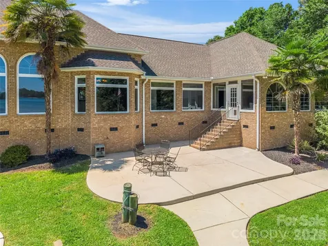 5100 Lake Wylie Road Lake Wylie SC 29710