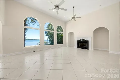 5100 Lake Wylie Road Lake Wylie SC 29710