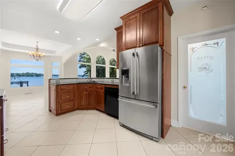 5100 Lake Wylie Road Lake Wylie SC 29710
