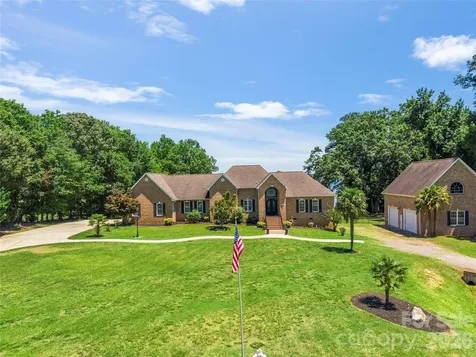 5100 Lake Wylie Road Lake Wylie SC 29710