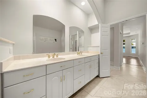 5100 Lake Wylie Road Lake Wylie SC 29710