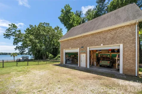 5100 Lake Wylie Road Lake Wylie SC 29710