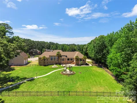 5100 Lake Wylie Road Lake Wylie SC 29710
