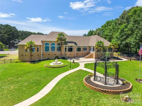 5100 Lake Wylie Road Lake Wylie SC 29710