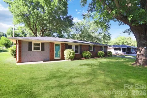 268 Brackett Road Forest City NC 28043