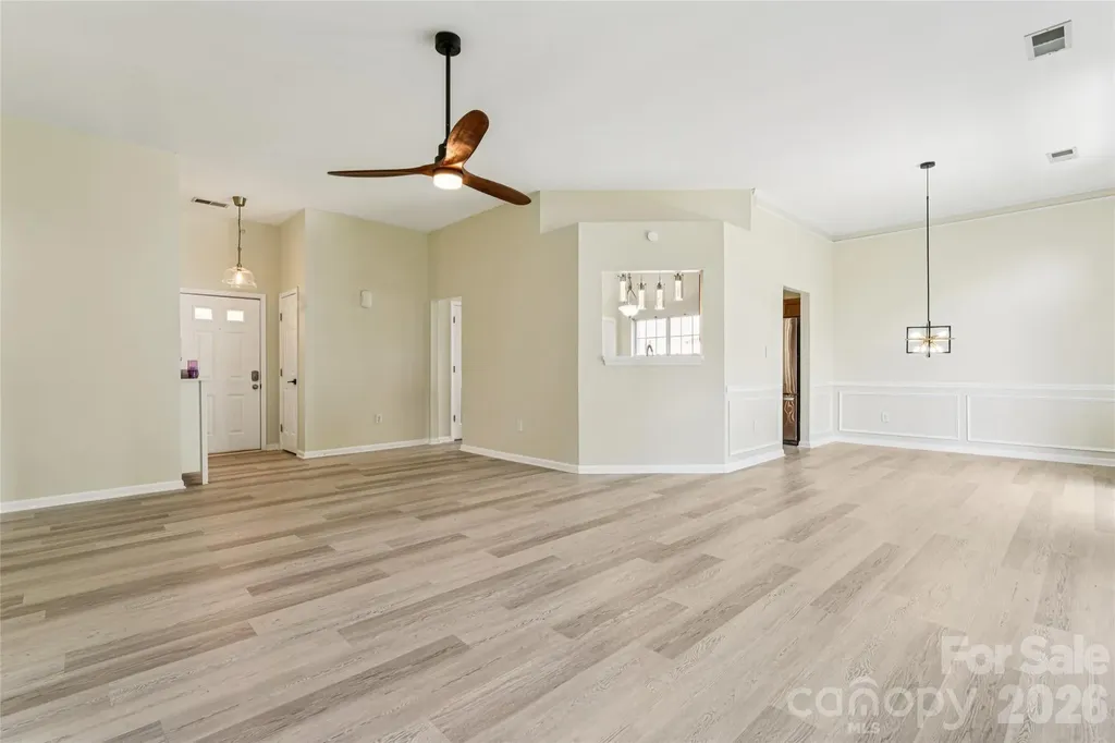 13511 Diadem Court Charlotte NC 28273