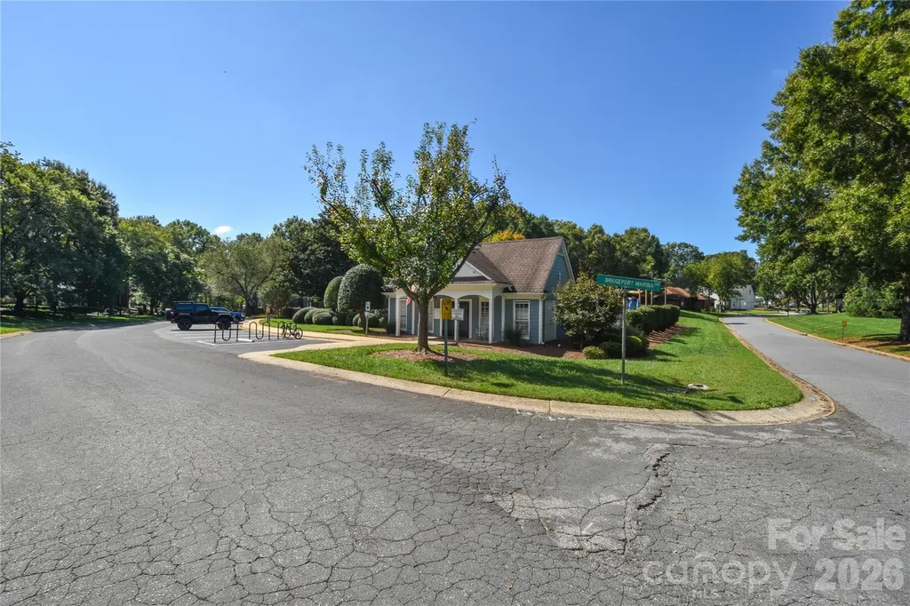 135 Southhaven Drive Mooresville NC 28117