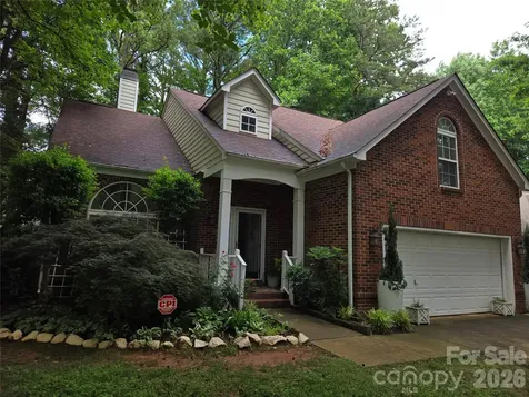 6313 Lily Pad Court Charlotte NC 28262