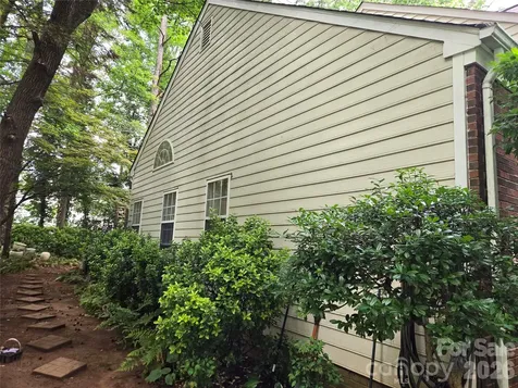 6313 Lily Pad Court Charlotte NC 28262