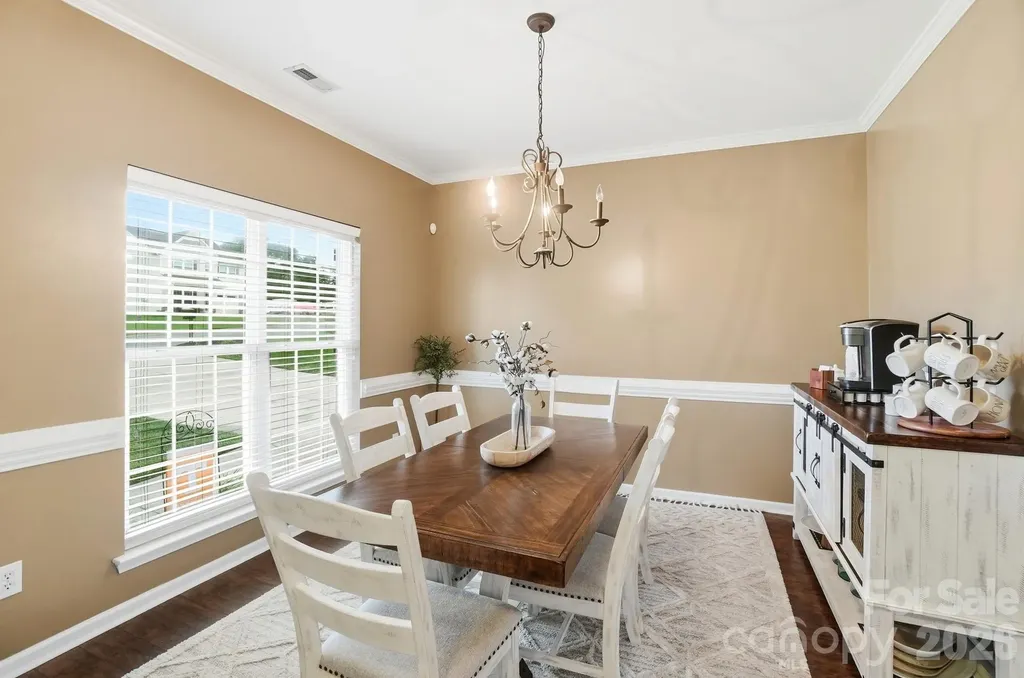 117 Heathrow Lane Statesville NC 28677
