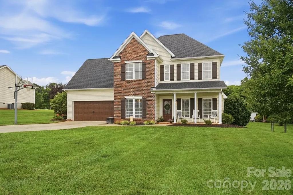 117 Heathrow Lane Statesville NC 28677