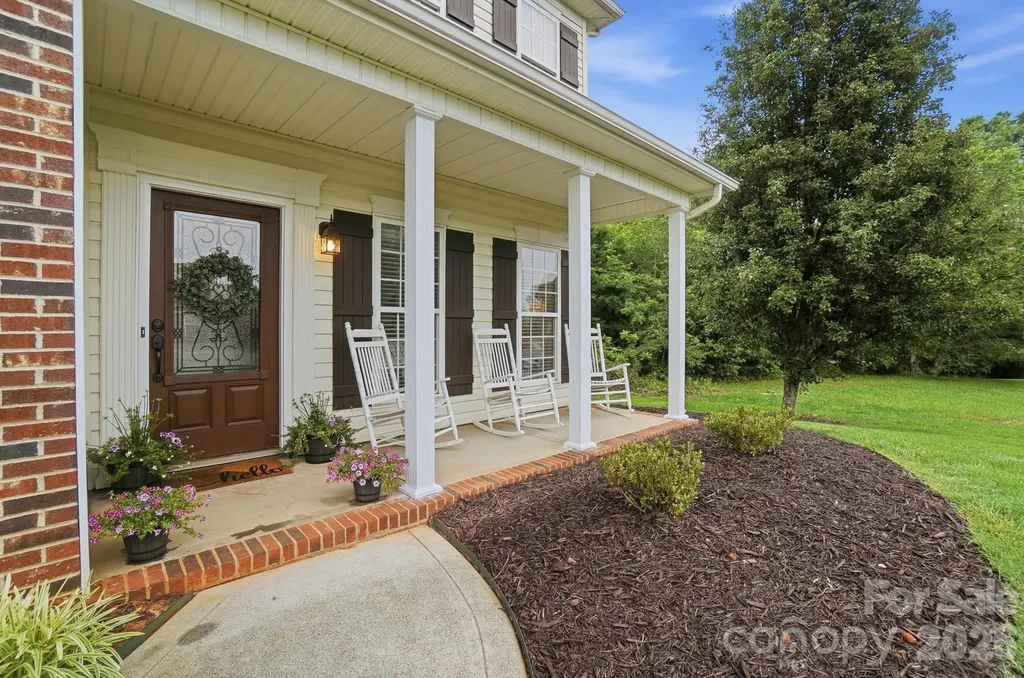 117 Heathrow Lane Statesville NC 28677