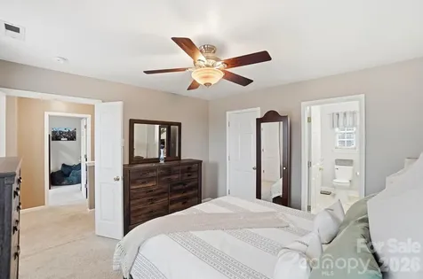117 Heathrow Lane Statesville NC 28677