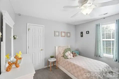 117 Heathrow Lane Statesville NC 28677
