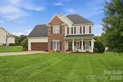 117 Heathrow Lane Statesville NC 28677