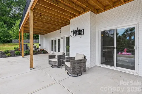 1380 Saddle Drive York SC 29745