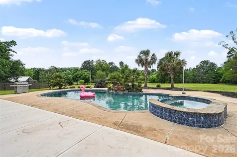 1380 Saddle Drive York SC 29745