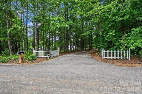 1380 Saddle Drive York SC 29745