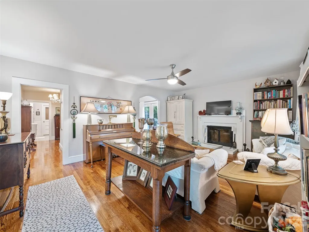 44 Hemlock Avenue Spruce Pine NC 28777
