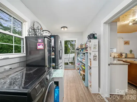 44 Hemlock Avenue Spruce Pine NC 28777