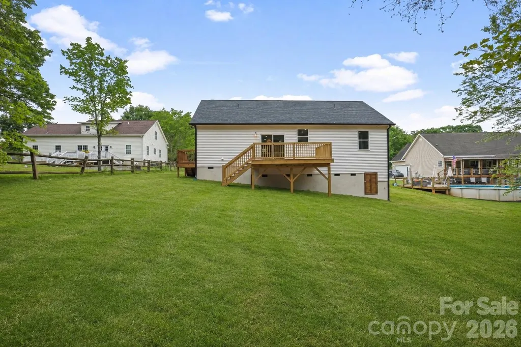 120 Whistling Pines Drive Statesville NC 28677