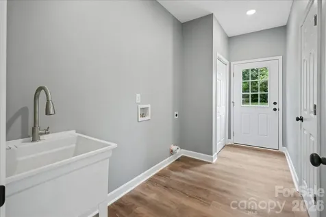 120 Whistling Pines Drive Statesville NC 28677