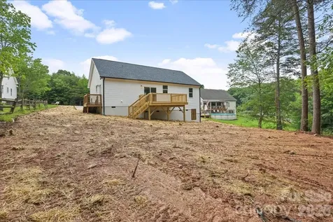 120 Whistling Pines Drive Statesville NC 28677