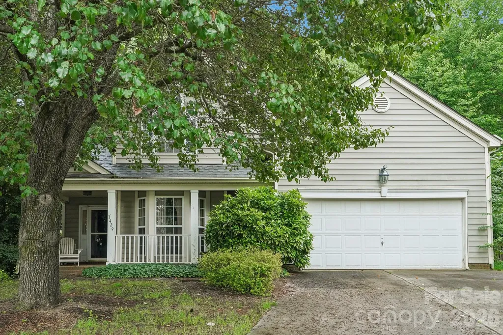 Charlotte NC, 3429 Turtle Cross Lane