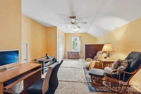 3429 Turtle Cross Lane Charlotte NC 28269