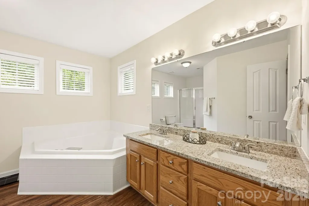 4902 Windchase Lane Charlotte NC 28269