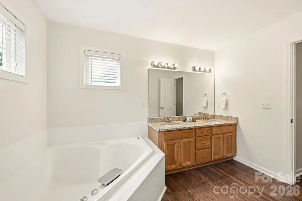 4902 Windchase Lane Charlotte NC 28269