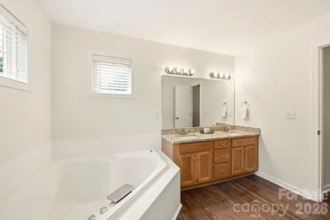 4902 Windchase Lane Charlotte NC 28269