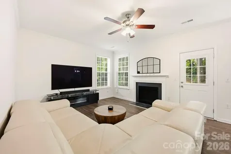 4902 Windchase Lane Charlotte NC 28269