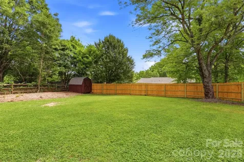 2918 Wild Duck Court Charlotte NC 28262