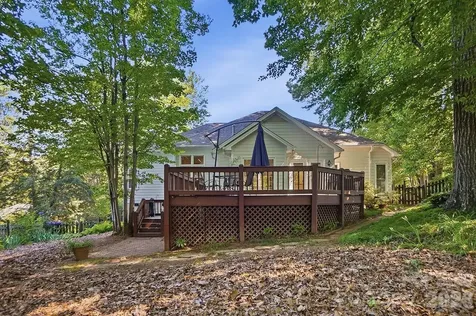 1506 Village Court Gastonia NC 28054