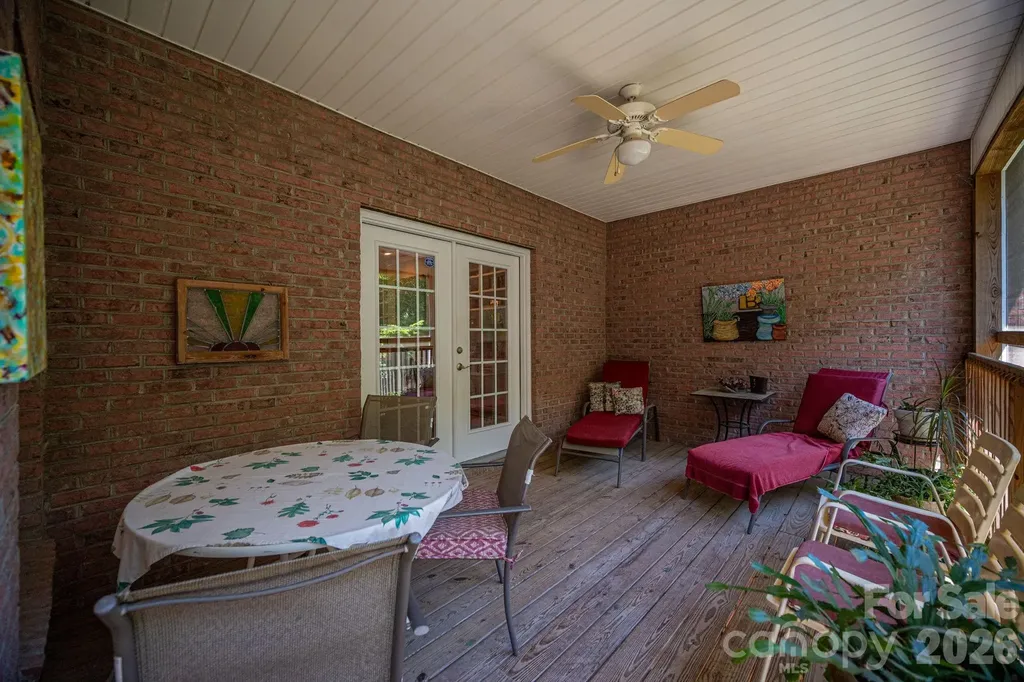 170 Windsor Drive Taylorsville NC 28681