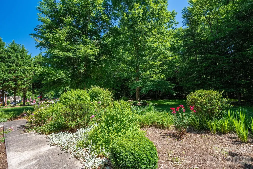 170 Windsor Drive Taylorsville NC 28681