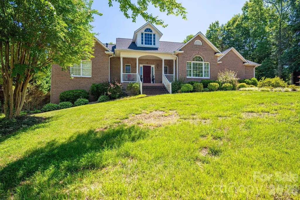 170 Windsor Drive Taylorsville NC 28681