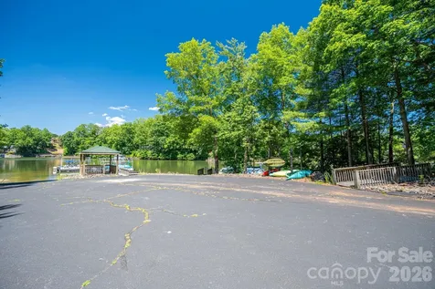 170 Windsor Drive Taylorsville NC 28681