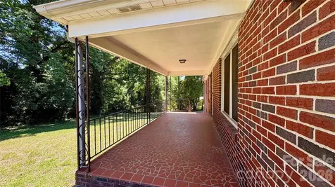 150 31st Avenue NW Hickory NC 28601