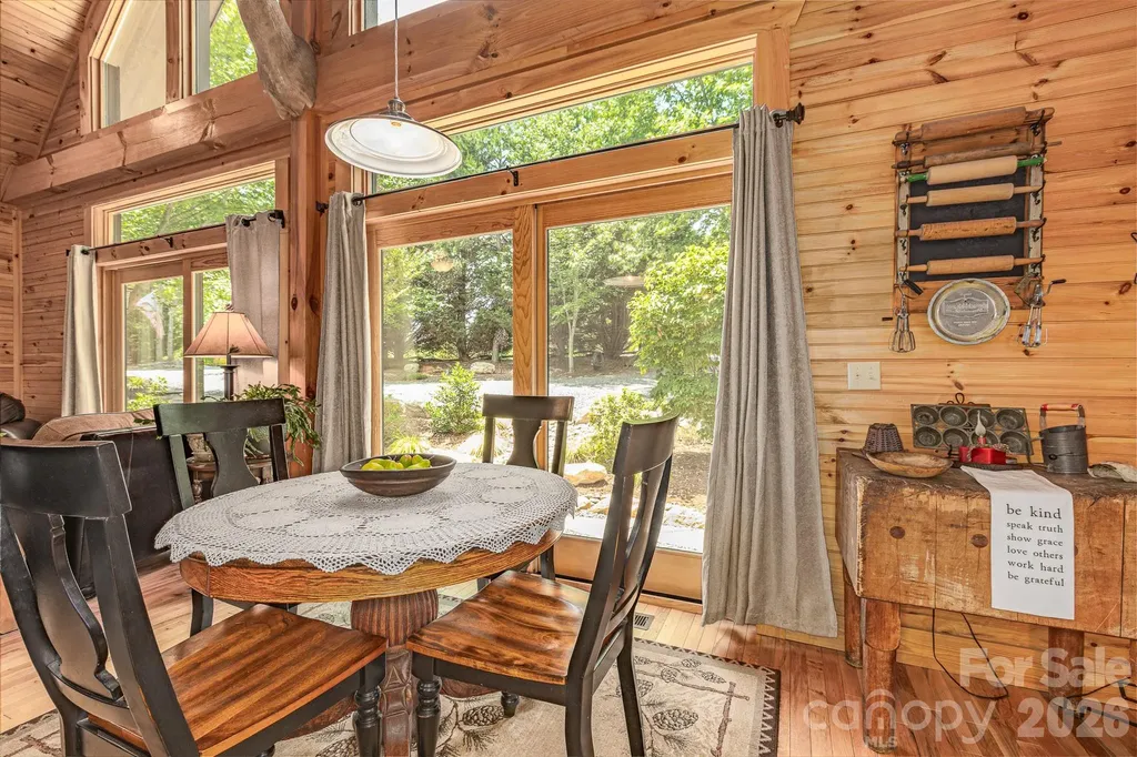 68 Woodgate Trail Nebo NC 28751