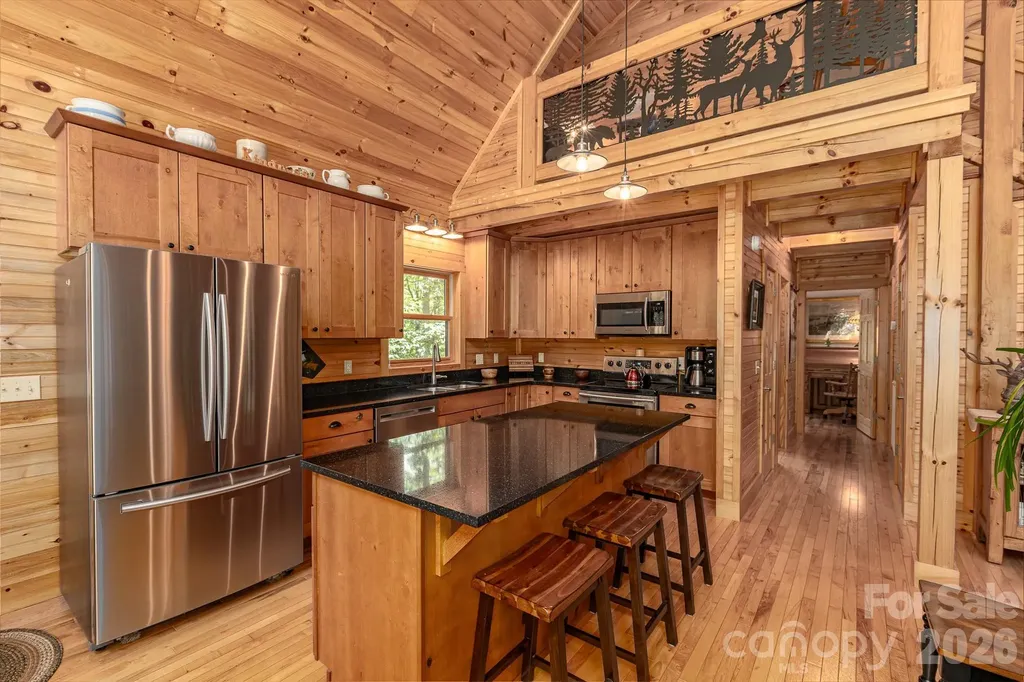 68 Woodgate Trail Nebo NC 28751