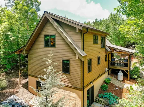 68 Woodgate Trail Nebo NC 28751