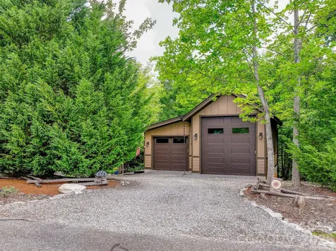 68 Woodgate Trail Nebo NC 28751